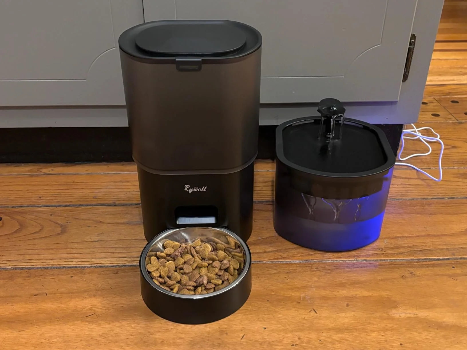 Rywell 2-in-1 Smart Pet Feeder & Water Fountain